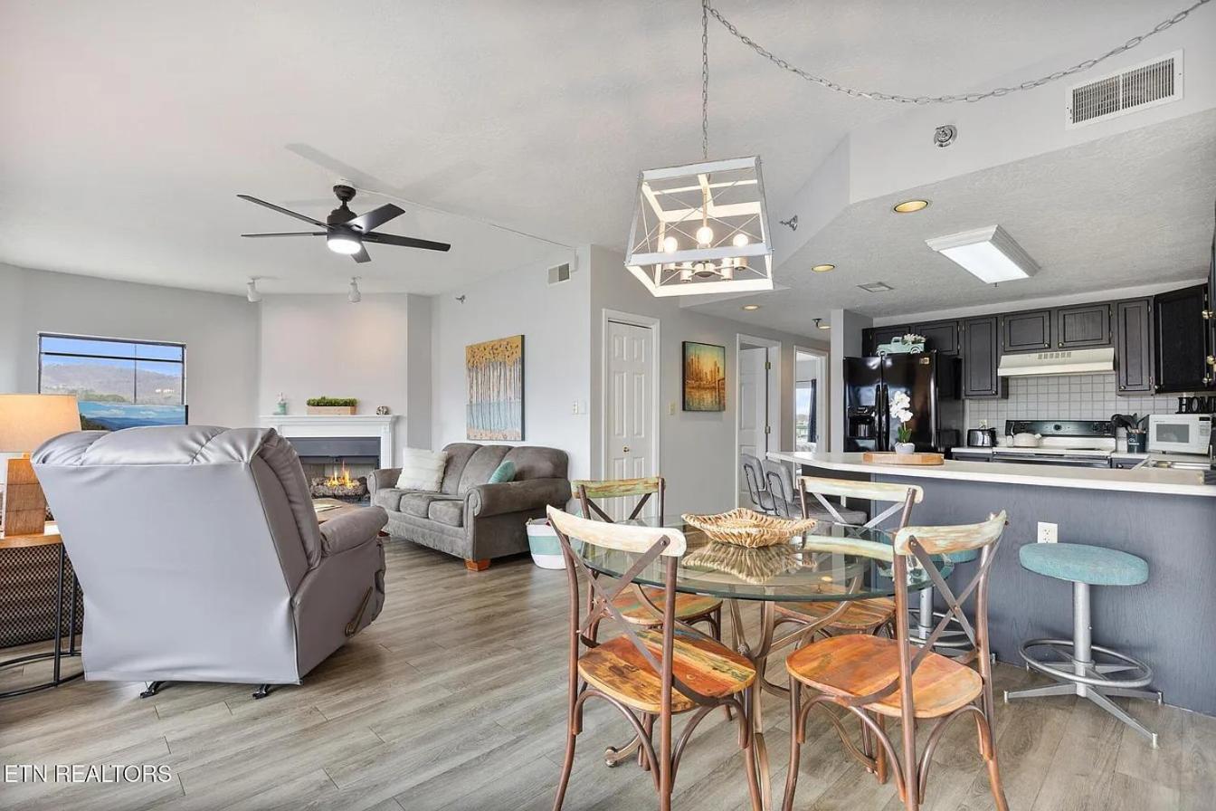 River Place Condos #611 3Bd 鸽子谷 外观 照片